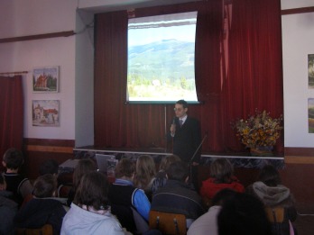 Prelekcji towarzyszył pokaz zdjęć.